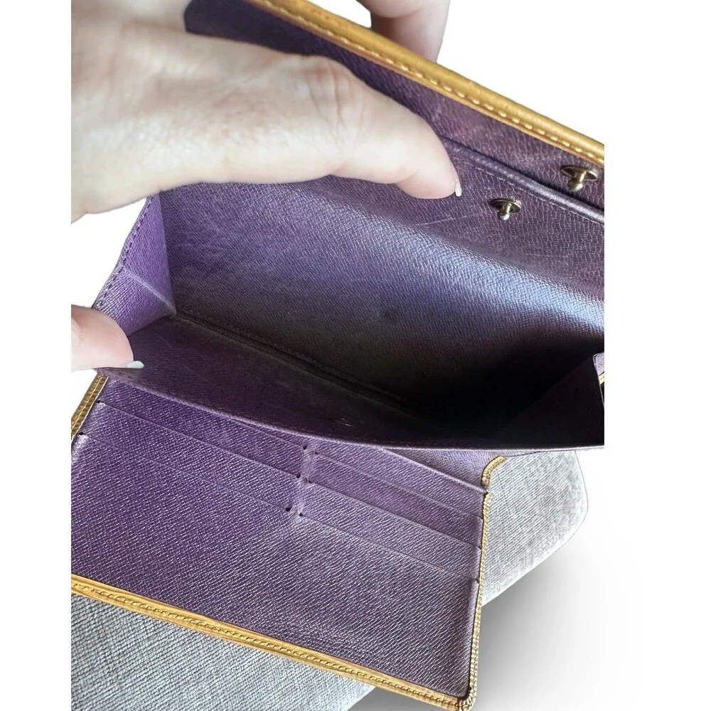 LOUIS VUITTON Clean✨Epi Porte Tresor  Snap Wallet in Yellow-Purple 💛 💜LV